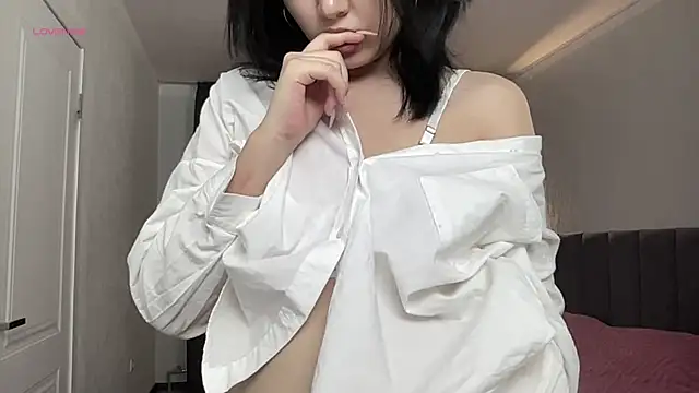 minnie joy online show from April 1, 1:41 pm