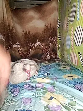 Snapshot of aron_yael chatting on March 1, 6:04 am aron yael online show from March 1, 6:04 am