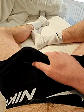 Kiffeur2Tn online show from April 14, 1:06 pm