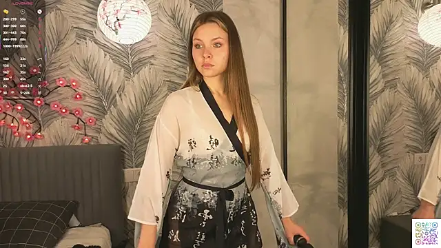 Snapshot of HinaVibe chatting on May 20, 11:44 pm HinaVibe online show from May 20, 11:44 pm
