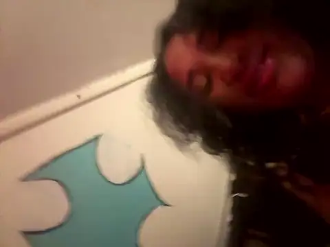 Snapshot of BunnyYT chatting on May 13, 3:37 am BunnyYT online show from May 13, 3:37 am