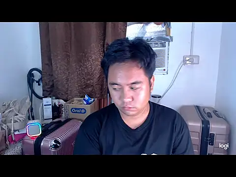 Snapshot of cutejohn chatting on May 28, 7:38 am cutejohn online show from May 28, 7:38 am