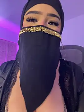 Snapshot of Yasmin_cute chatting on July 12, 3:03 pm Yasmin cute online show from July 12, 3:03 pm