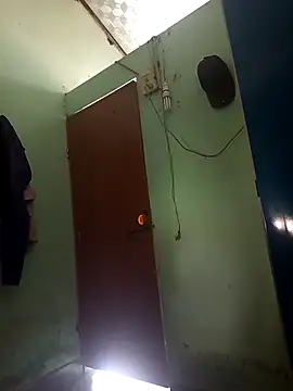 Snapshot of hungdecu chatting on February 26, 7:18 am hungdecu online show from February 26, 7:18 am