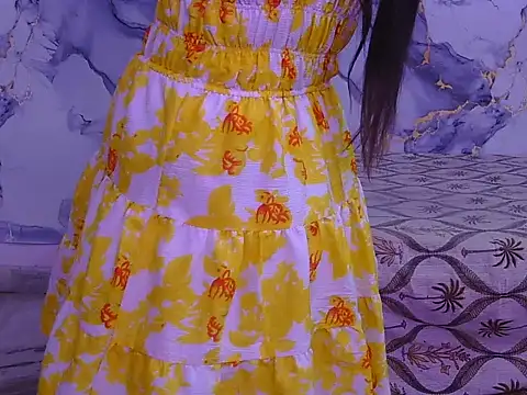 Aayesha-queen online show from April 9, 4:01 am