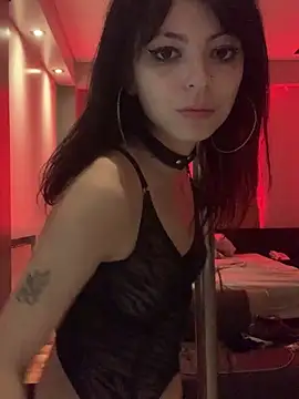 Snapshot of kath333 chatting on February 23, 8:44 am kath333 online show from February 23, 8:44 am