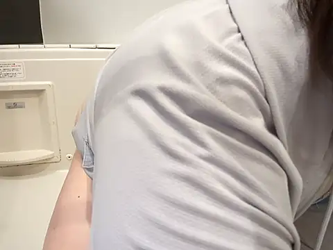 emi chan 7 online show from May 2, 2:11 pm