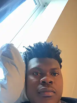 Snapshot of JustCard13 chatting on February 25, 9:08 am JustCard13 online show from February 25, 9:08 am