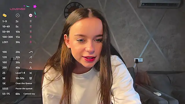 Snapshot of Lizy_Lu chatting on March 3, 12:33 pm Lizy Lu online show from March 3, 12:33 pm