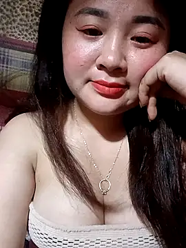 Snapshot of Meo-catwet chatting on May 27, 2:47 pm Meo-catwet online show from May 27, 2:47 pm