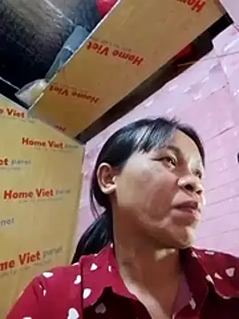 Snapshot of season-rose chatting on February 23, 11:40 am season-rose online show from February 23, 11:40 am