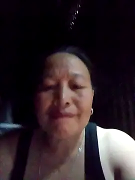 heesuu11 online show from April 10, 1:05 pm