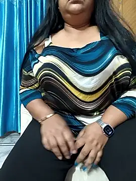 Moonae online show from March 28, 12:27 pm