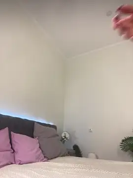 Anna Gilbert online show from March 8, 2:10 pm