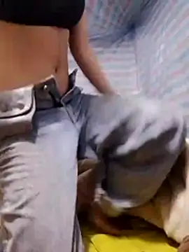 Lala-labu online show from April 15, 11:38 pm