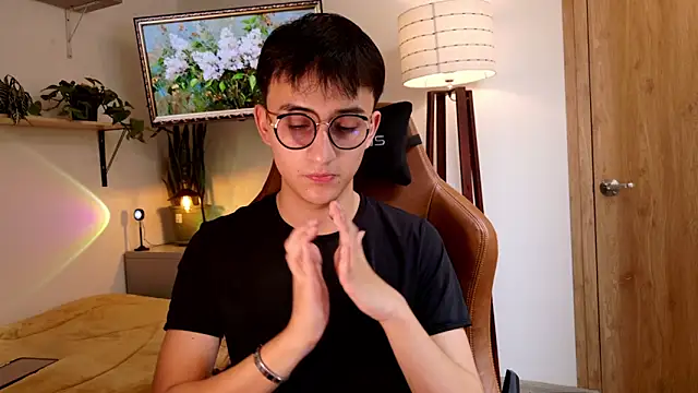 Sr evann online show from March 5, 3:08 pm