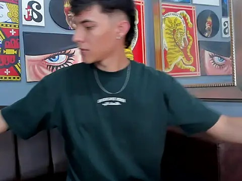 AronTawers online show from February 27, 9:04 pm