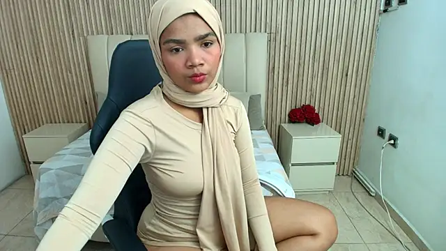 Snapshot of Jalilat_billal chatting on February 28, 1:01 pm Jalilat billal online show from February 28, 1:01 pm