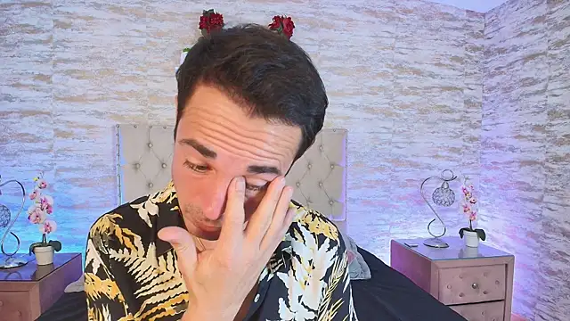 Adams Sanz online show from April 15, 7:58 pm