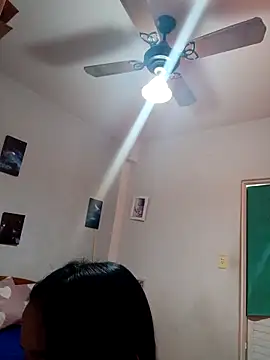 Noeruiz9 online show from April 21, 6:23 pm