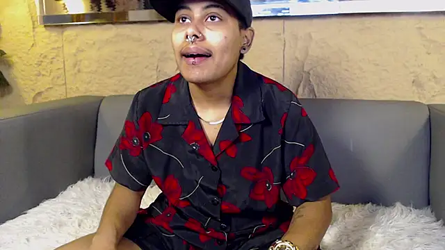 Noha  scott online show from March 11, 2:56 pm