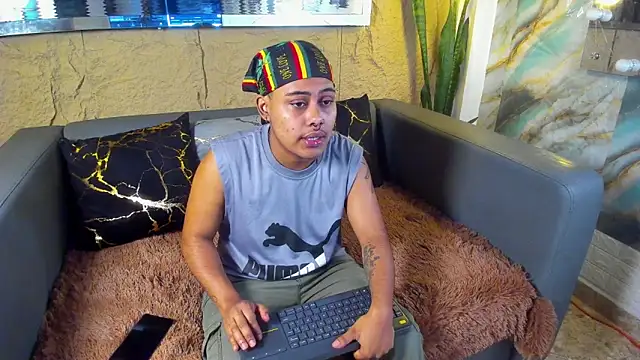 Noha  scott online show from April 11, 2:54 pm