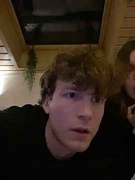 Snapshot of meowmiu chatting on March 1, 1:40 am meowmiu online show from March 1, 1:40 am