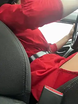 Penny 09 online show from April 16, 9:39 pm