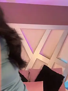 Ashleeyprincess01 online show from March 26, 12:00 pm