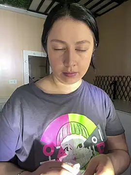 Snapshot of Ashleeyprincess01 chatting on April 30, 11:38 am Ashleeyprincess01 online show from April 30, 11:38 am