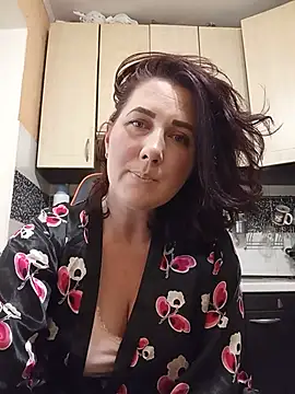 Snapshot of Sweet_Aurorari chatting on June 2, 9:55 am Sweet Aurorari online show from June 2, 9:55 am