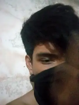 Snapshot of Misterywolf69 chatting on March 20, 6:18 am Misterywolf69 online show from March 20, 6:18 am