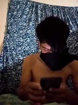 Snapshot of Misterywolf69 chatting on March 21, 5:56 am Misterywolf69 online show from March 21, 5:56 am