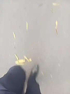 Snapshot of RandomOrbit_x chatting on February 26, 1:59 am RandomOrbit x online show from February 26, 1:59 am