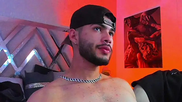 Vincentblack online show from April 4, 5:49 am