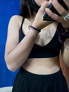 Sexy aakansha online show from April 5, 6:32 am