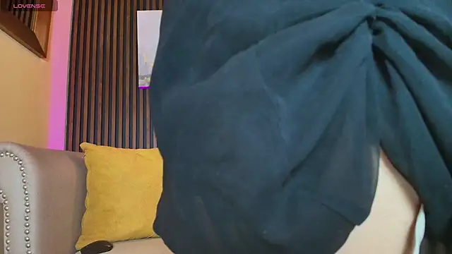 Snapshot of Elisasue chatting on July 11, 3:09 am Elisasue online show from July 11, 3:09 am