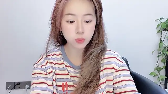 Baixi-01 online show from June 3, 2:33 pm