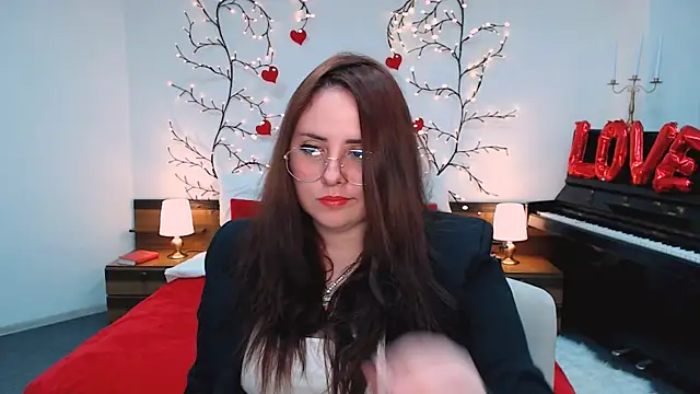 Hennessy bunny online show from March 5, 8:38 pm