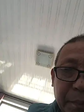 yaocaobi8 online show from April 10, 6:51 am