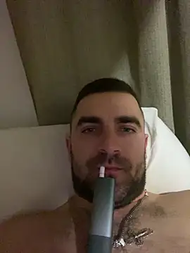 Snapshot of VANYA1997 chatting on February 26, 7:35 pm VANYA1997 online show from February 26, 7:35 pm