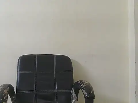 cute yashi online show from April 2, 4:26 pm