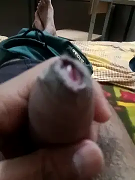 Snapshot of sexer_king chatting on February 26, 8:46 am sexer king online show from February 26, 8:46 am