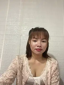 Snapshot of Angel-balee chatting on February 28, 12:22 am Angel-balee online show from February 28, 12:22 am