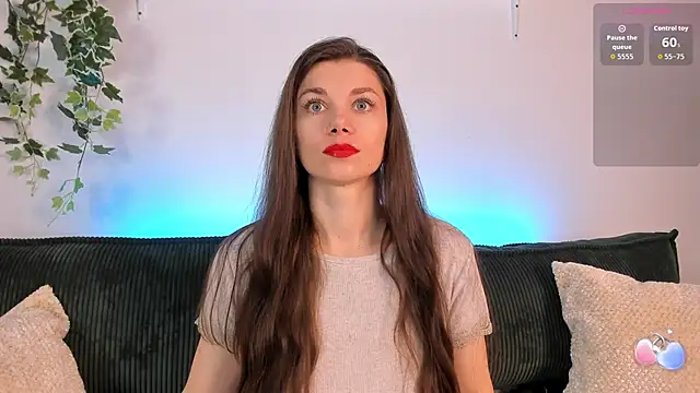 Snapshot of _Eva_Vibe_ chatting on May 18, 7:14 am Eva Vibe online show from May 18, 7:14 am