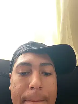 morenopirocatorta online show from February 24, 1:20 pm