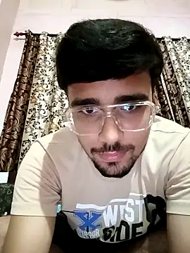 Snapshot of big_indiancock chatting on March 8, 5:17 pm big indiancock online show from March 8, 5:17 pm