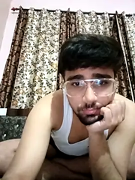 Snapshot of big_indiancock chatting on March 22, 5:16 pm big indiancock online show from March 22, 5:16 pm