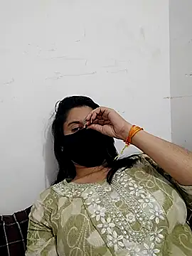 Snapshot of Sonakshi_kumari chatting on March 2, 5:08 am Sonakshi kumari online show from March 2, 5:08 am