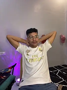 asian darlingcummersxXx online show from April 14, 1:11 am